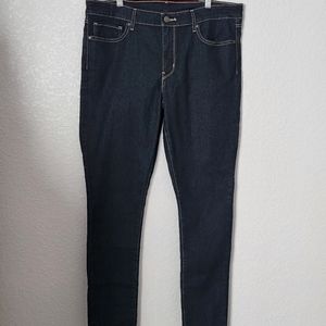 NWOT Levi Strauss & CO Women's Jeans Size: W32 L30 Model NO:S40197